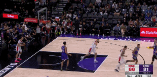 DB视讯官方登录入口没人接应?凯肖恩-乔治后场发球无人可传 最终出现5秒违例