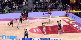 DB真人旗舰先声夺人!胡明轩和杜润旺相继三分穿针 广东开局6-0领先