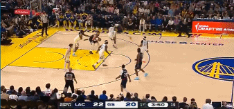 DB视讯官方登录入口😏篮下无敌！祖巴茨硬抗卢尼转身勾手得分