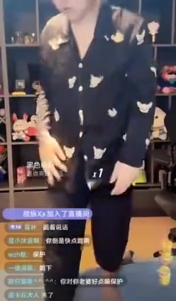 DB官网在线登录入口说到做到！赛后朱开直播 代替iG粉丝跪下：一诺千金，NIP牛逼