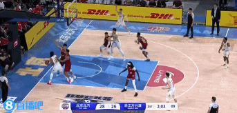 DB视讯官方登录入口把握机会！北京合围内线 小巴里-布朗空位三分穿针率队反超🤩