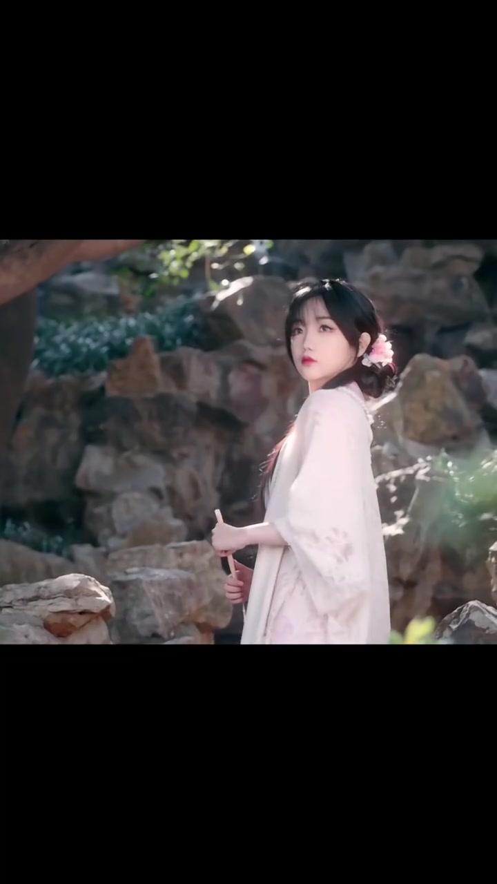 DG视讯官网平台LPL主持十月分享视频：祝愿大家金榜题名！